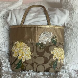 2008 perfect condition, Coach Gold and Brown Floral Shoulder Bag